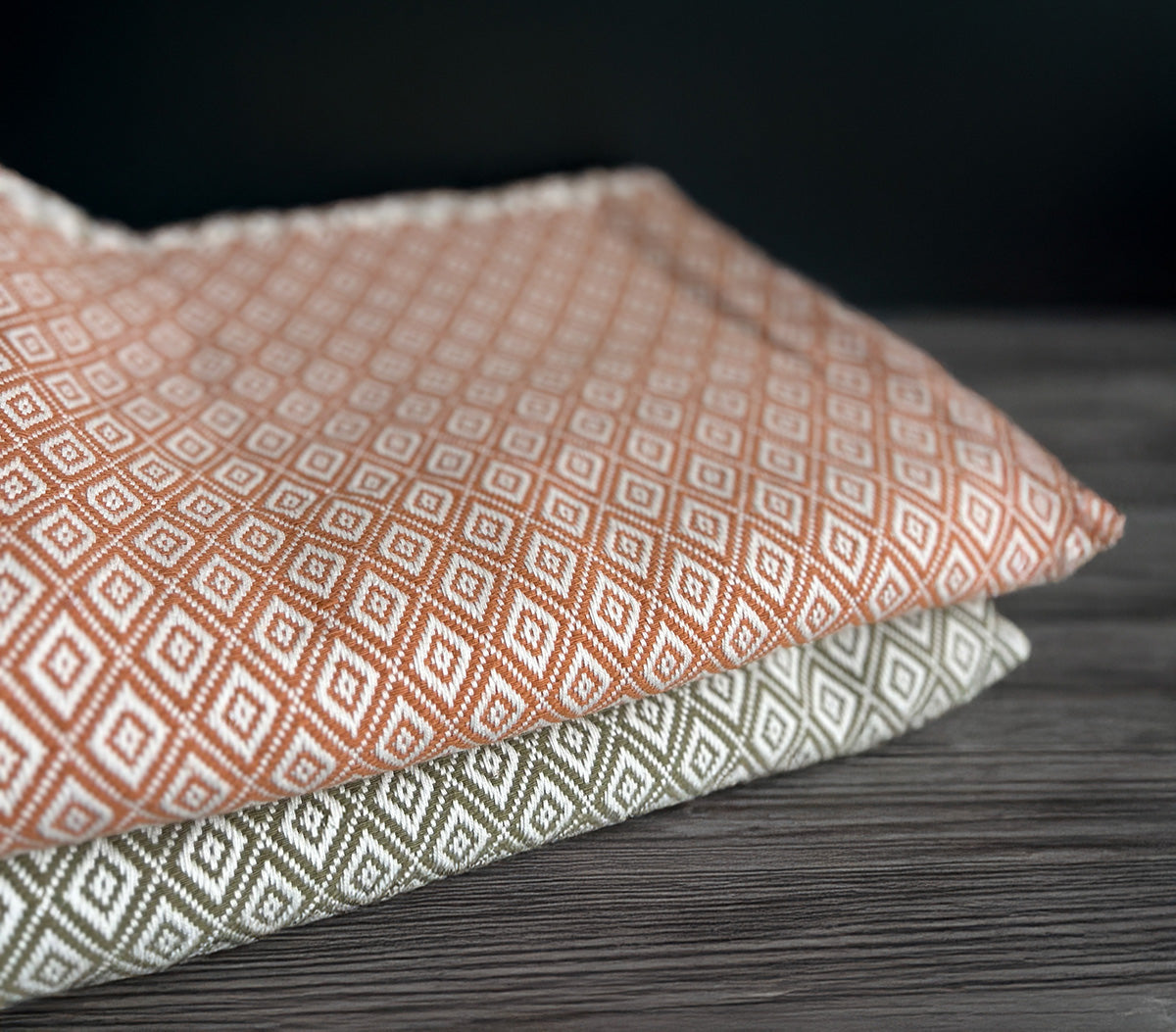 Throw 100% Cotton - Yarn Dyed Diamond - Brick Red