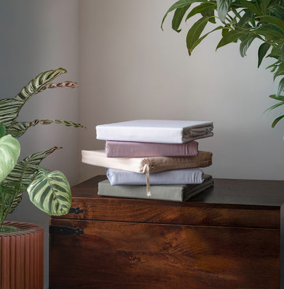 King Flat TC 300 100% Cotton Sateen Solid Peach Bedsheet Set