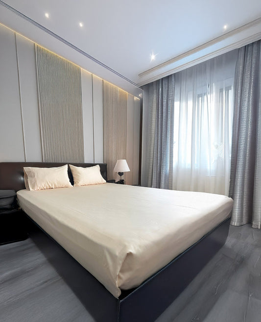 King Flat TC 300 100% Cotton Sateen Solid Peach Bedsheet Set