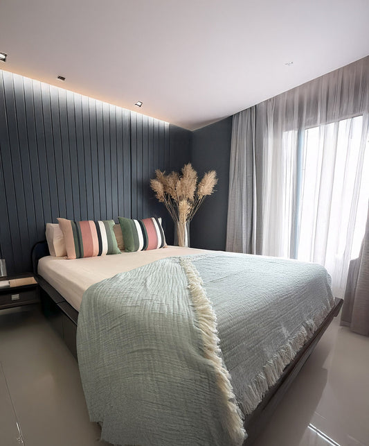 King Flat TC 300 100% Cotton Sateen Solid Peach Bedsheet Set