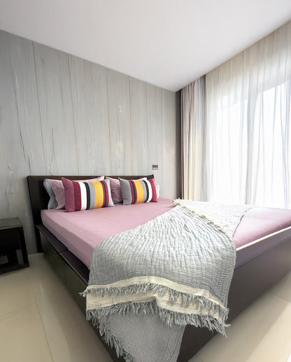 Queen Flat TC 300 Pure Cotton Solid Mauve Bedsheet Set