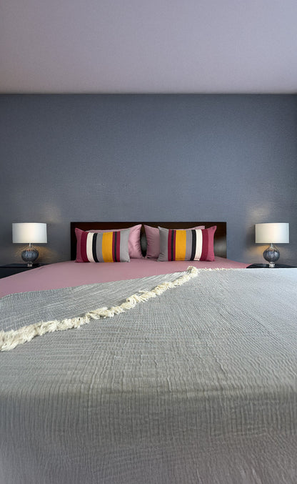 Queen Fitted TC 300 Pure Cotton Solid Mauve Bedsheet Set